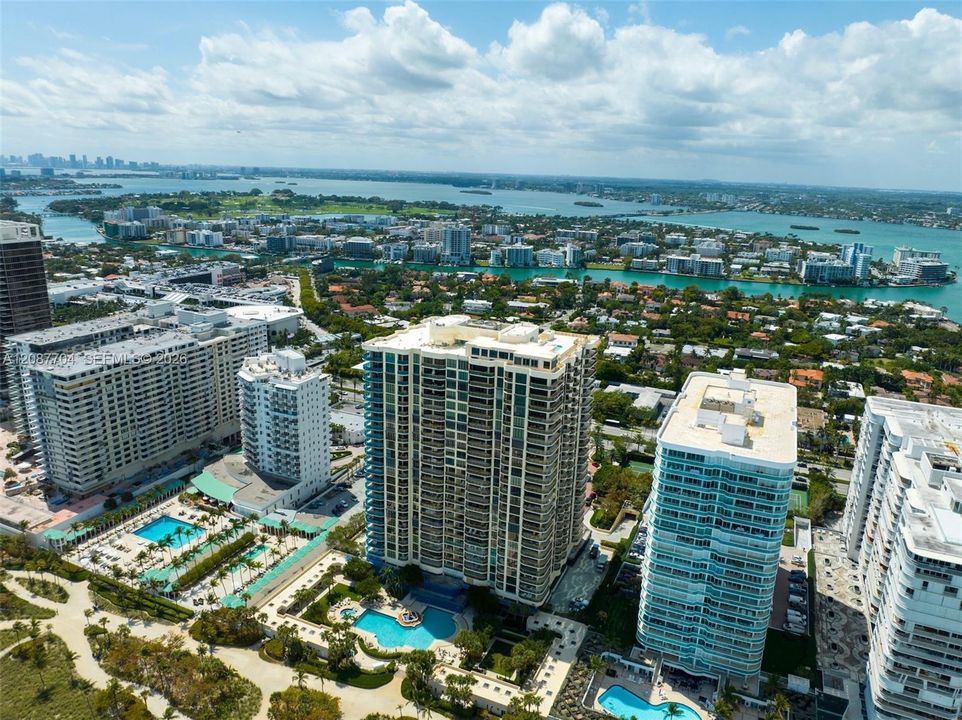 待售: $4,350,000 (2 贝兹, 4 浴室, 3230 平方英尺)