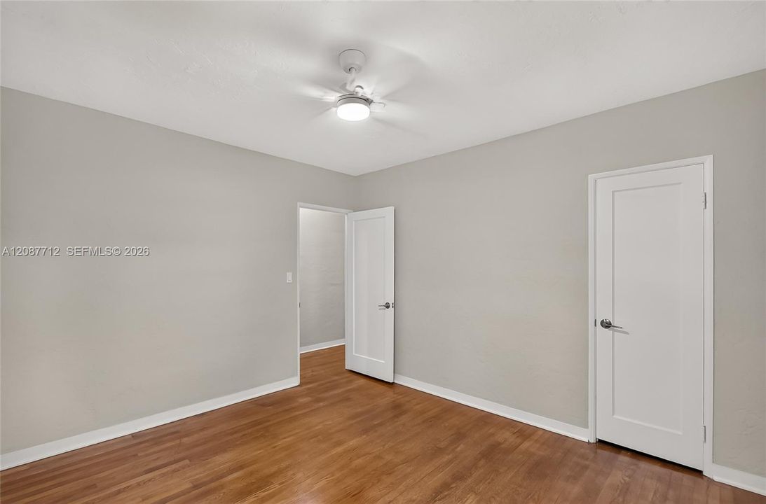 For Rent: $5,850 (3 beds, 2 baths, 1217 Square Feet)