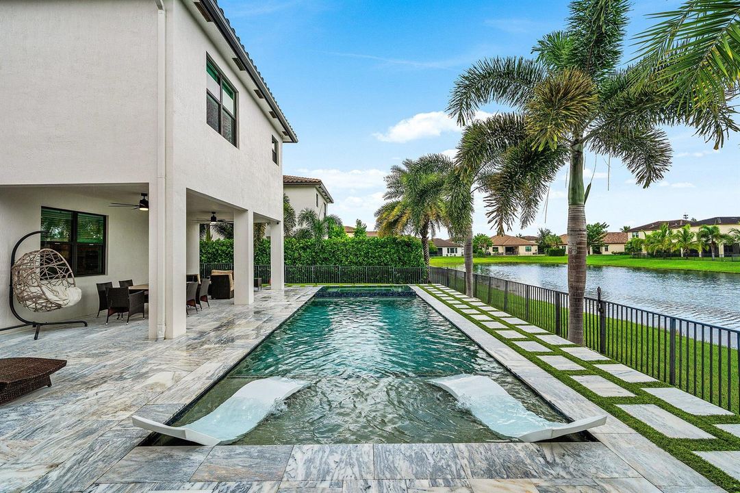 049-3138StrengLane-RoyalPalmBeach-FL-334