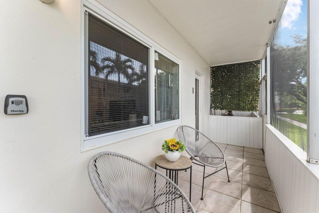 025-11Southwest4thAvenue-6-BocaRaton-FL-