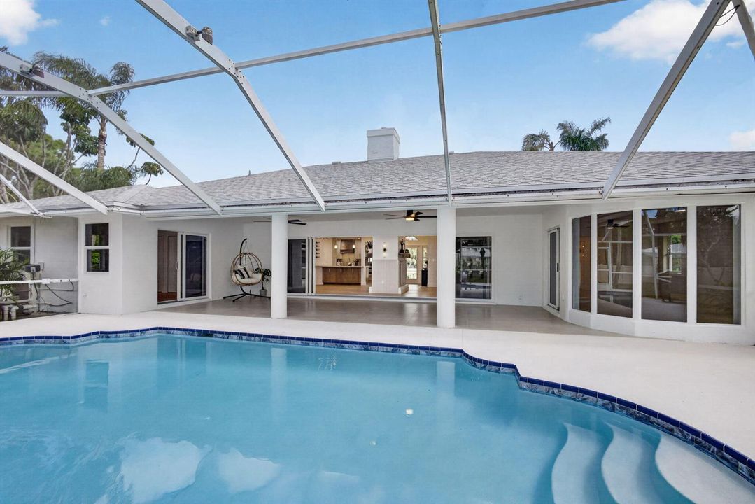 Screened Pool