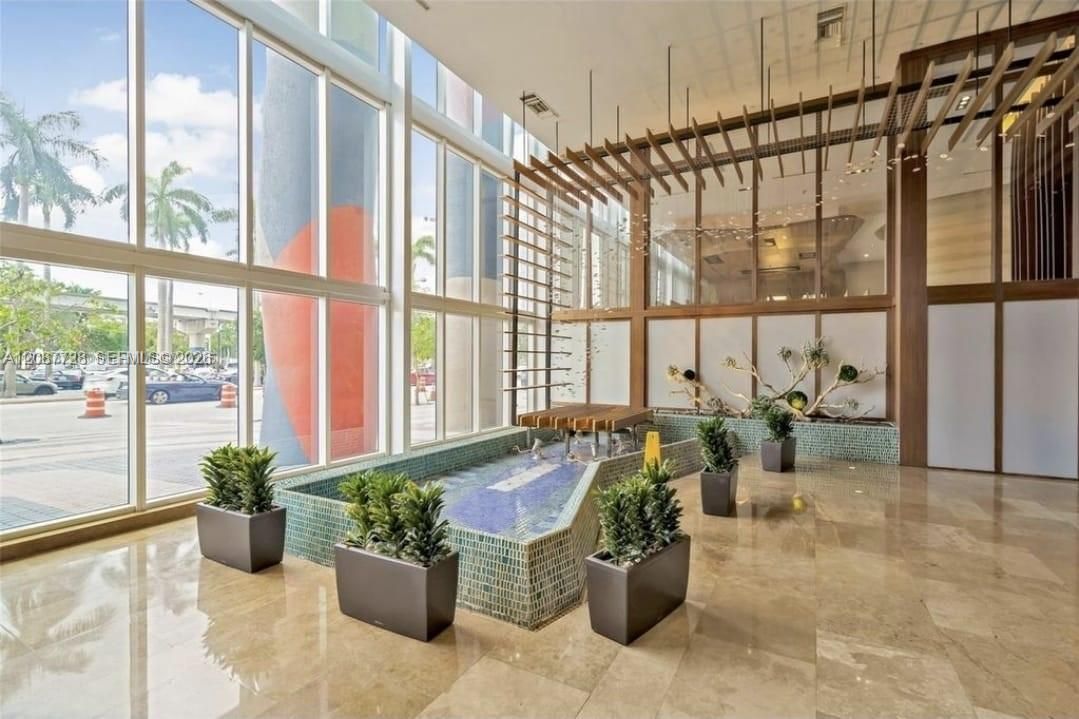 En Renta: $4,600 (3 camas, 2 baños, 1322 Pies cuadrados)
