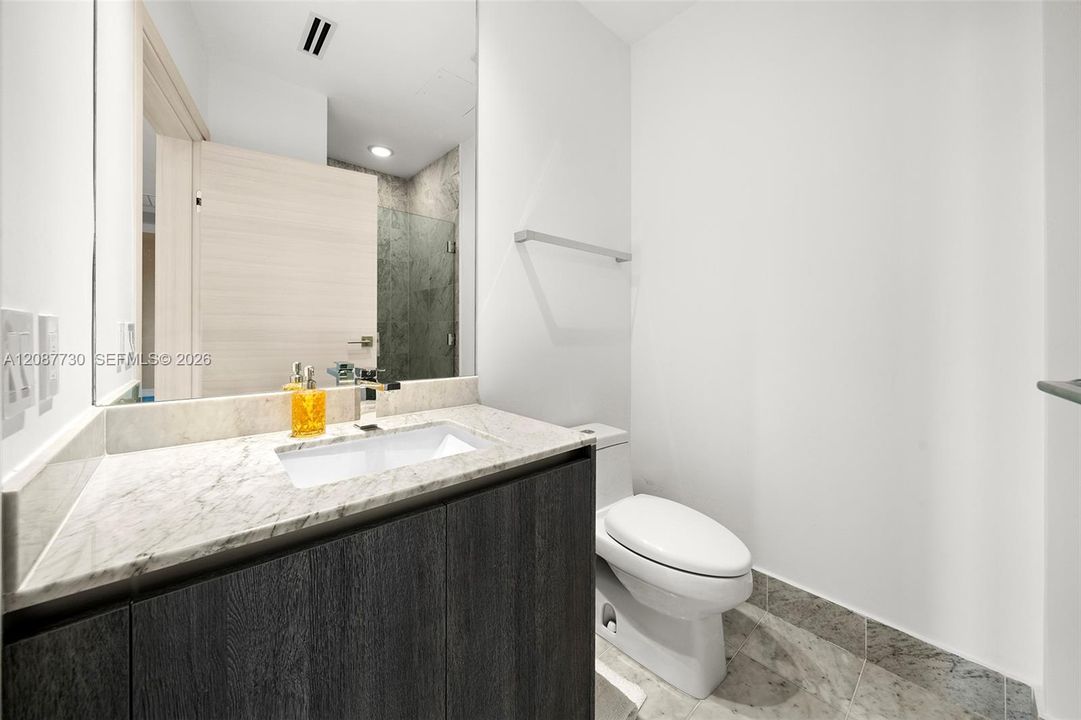 For Rent: $13,000 (3 beds, 4 baths, 1613 Square Feet)