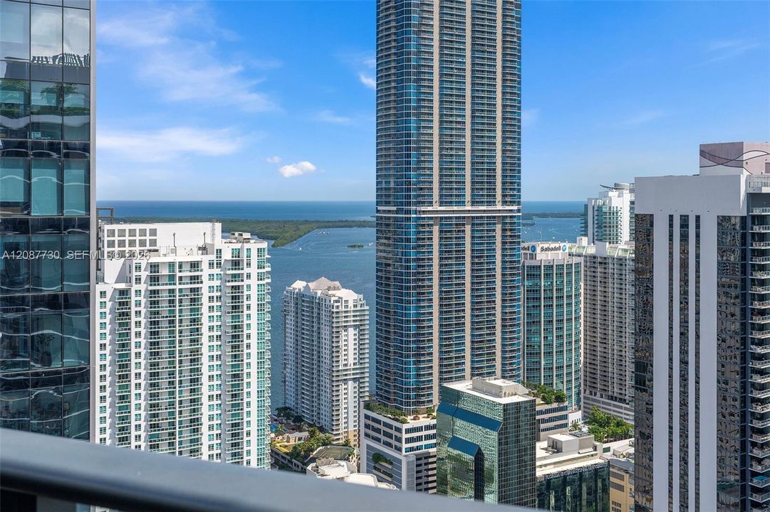 For Rent: $13,000 (3 beds, 4 baths, 1613 Square Feet)