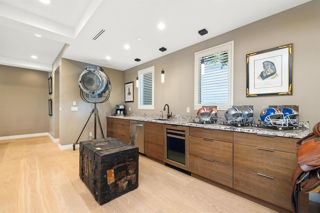 Wet Bar