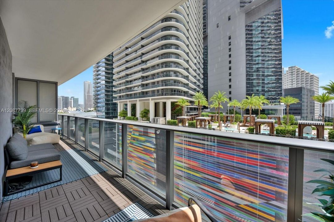 En Venta: $589,000 (1 camas, 2 baños, 792 Pies cuadrados)