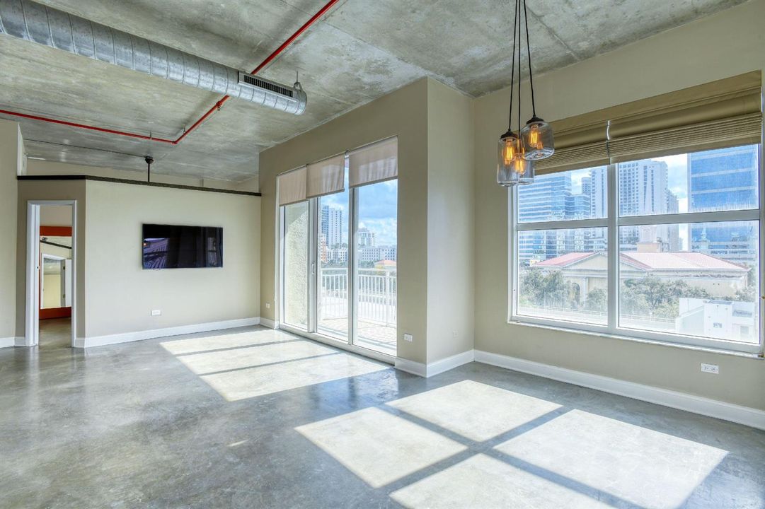2 Living Room 3
