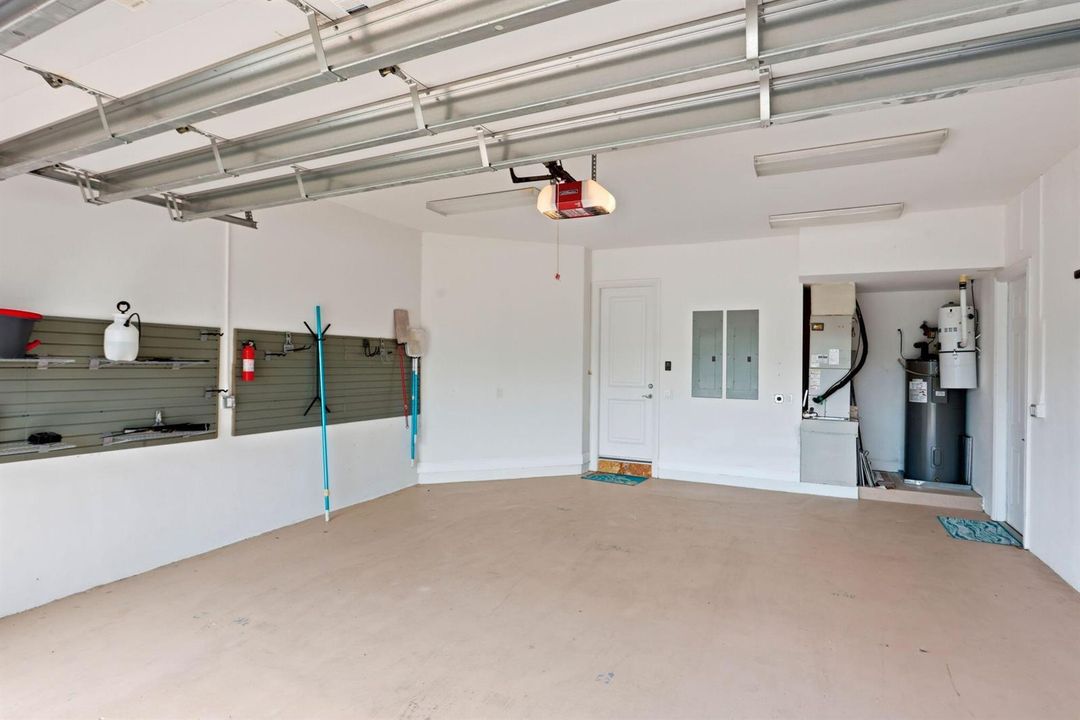 2 Car Garage