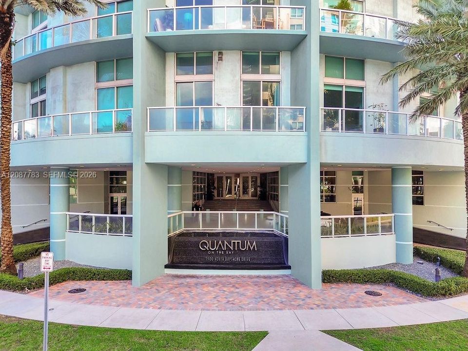 For Rent: $7,600 (2 beds, 2 baths, 1380 Square Feet)