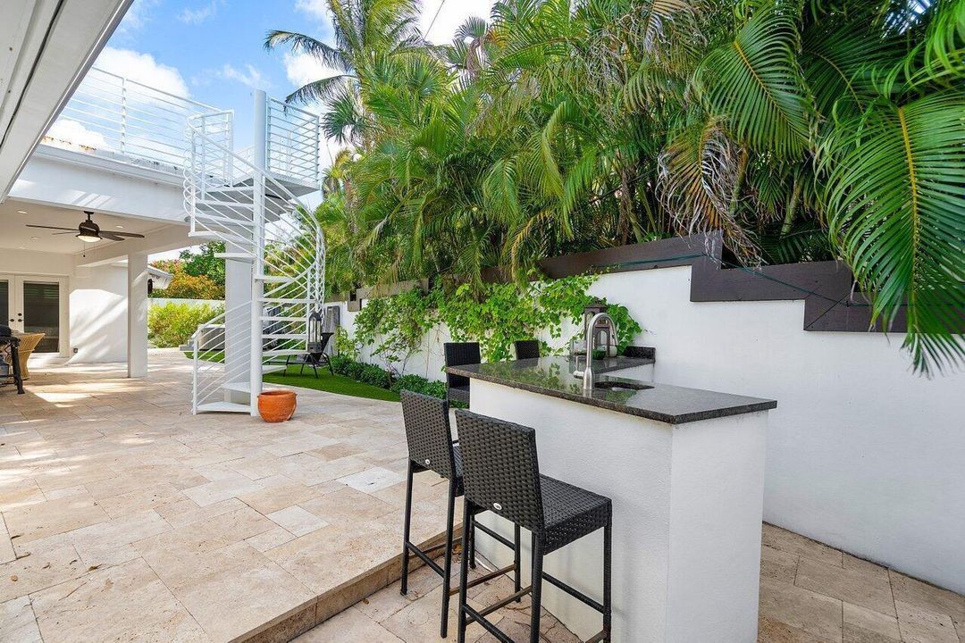Summer Kitchen