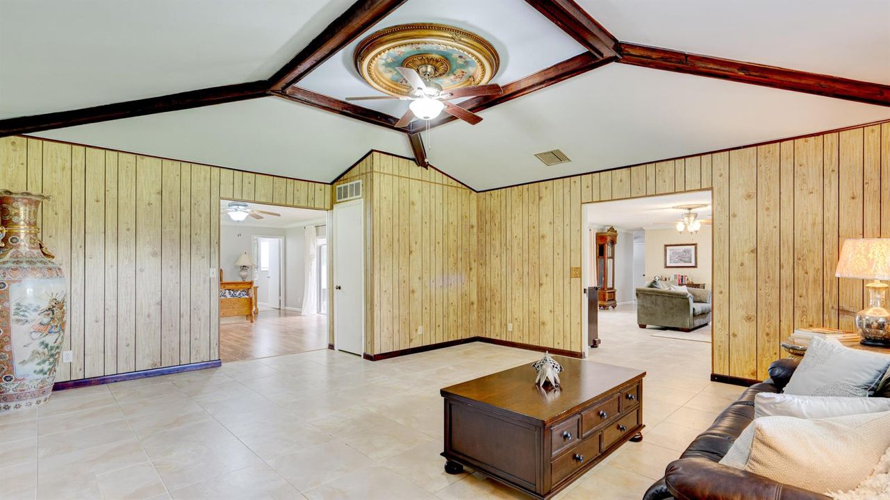1616_E_Rd_Loxahatchee_FL_susamma-92