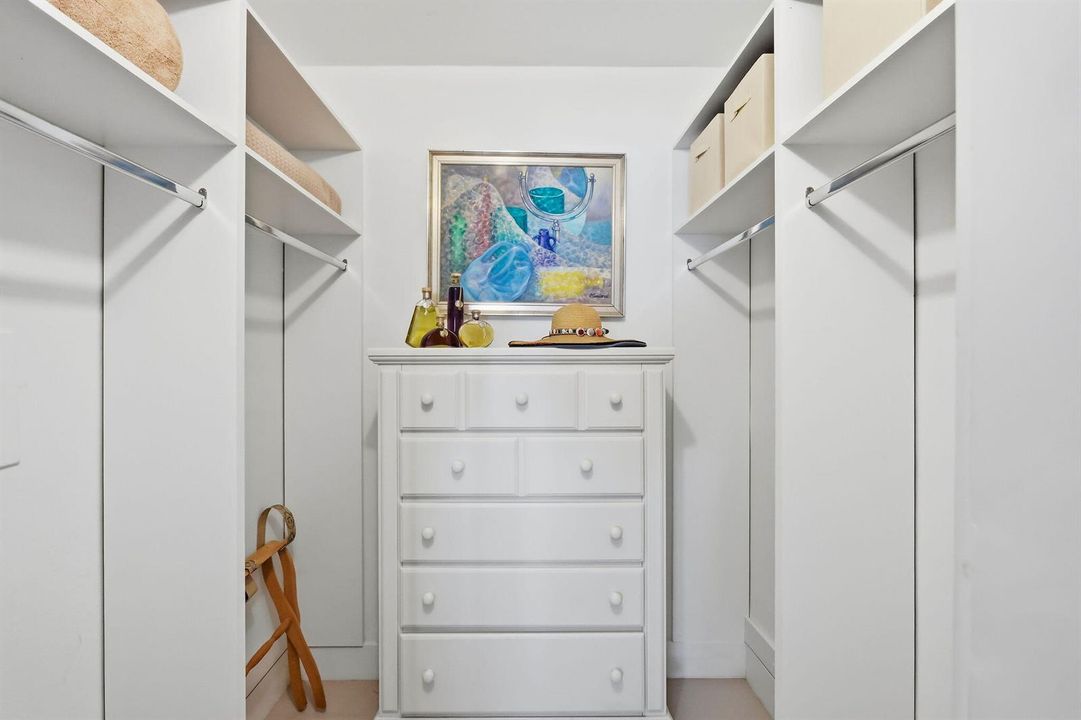 Primary Walkin Closet