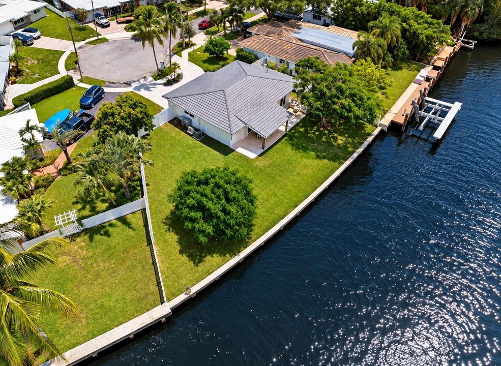 F00849C1-B681-4FF4-92ED-1AA5DF8E2114