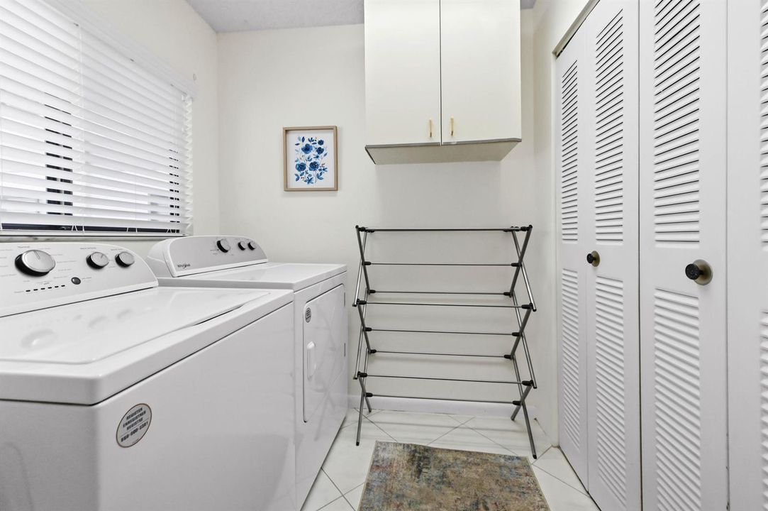 06 Laundry room 01