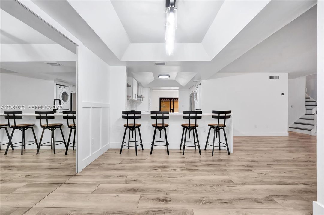 Active With Contract: $735,000 (3 beds, 2 baths, 2070 Square Feet)