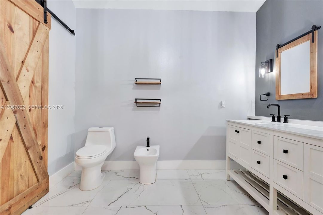 Active With Contract: $735,000 (3 beds, 2 baths, 2070 Square Feet)