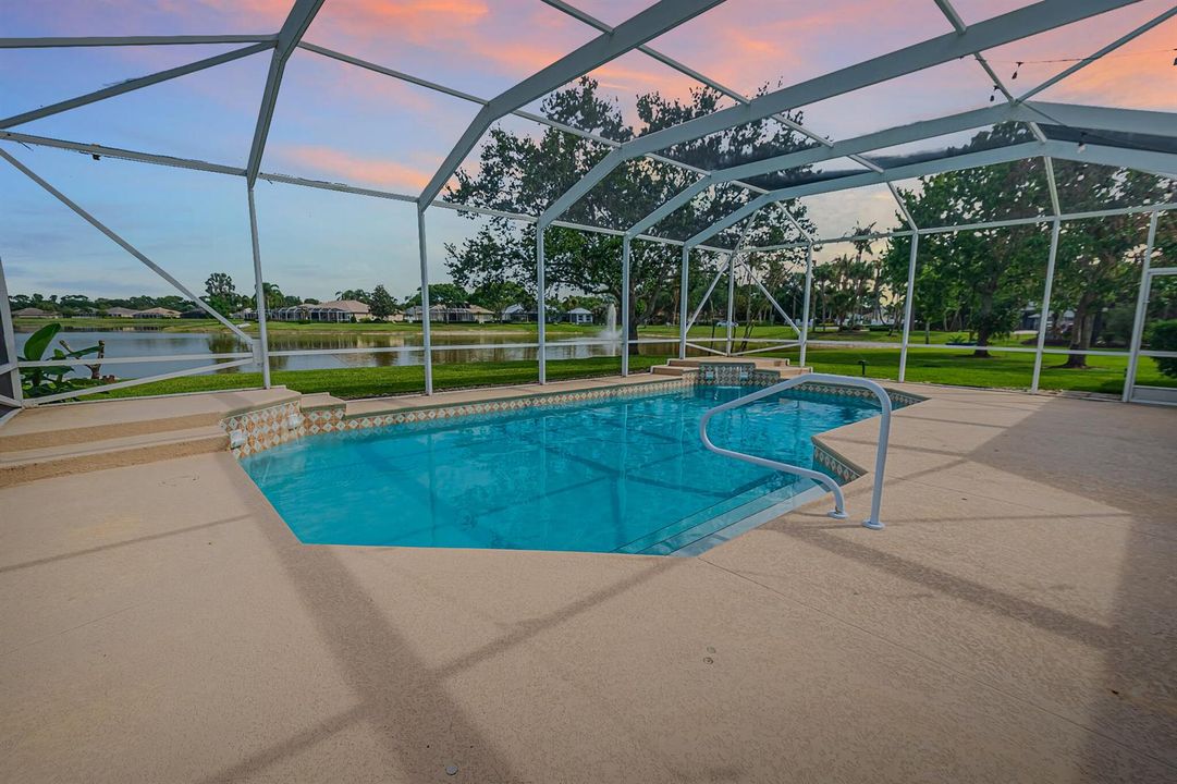 DUSK POOL