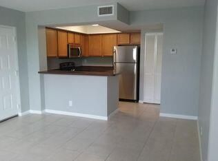 Clearlake kitchen picture
