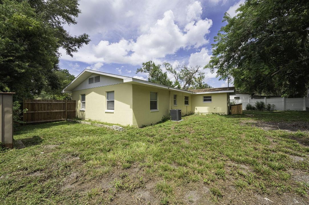 11-web-or-mls-5136_Exterior Rear-5
