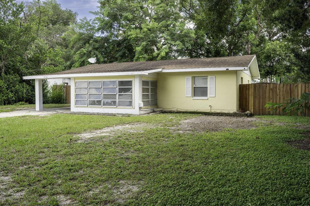 30-web-or-mls-5136_Exterior Front-3