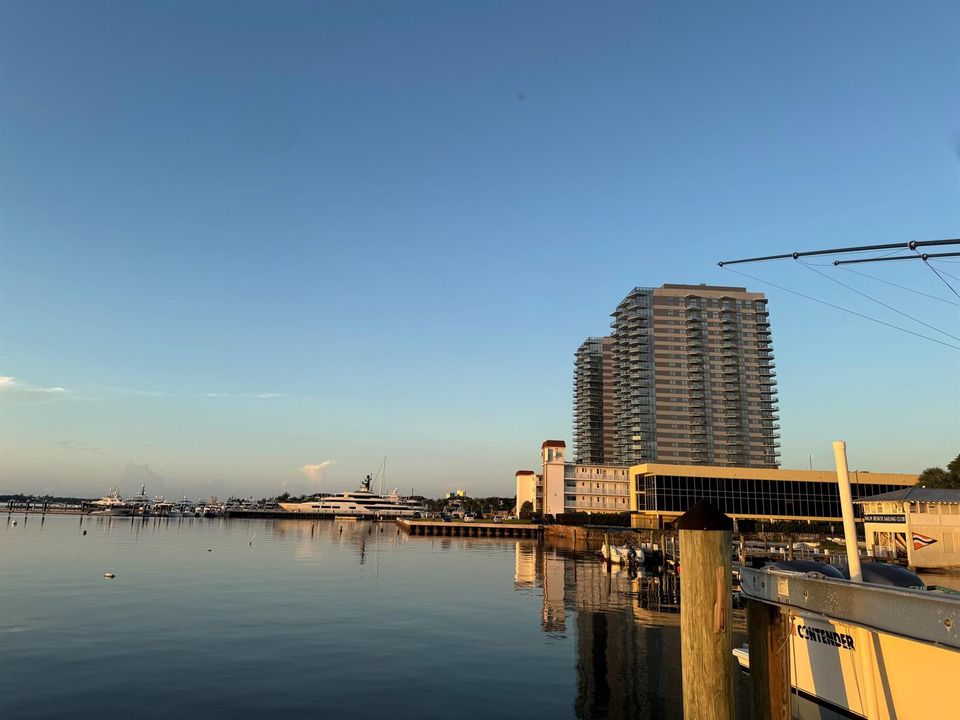 Icon Marina Village / Rybo Marina