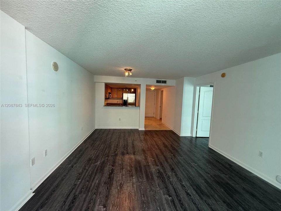 En Venta: $475,000 (1 camas, 1 baños, 791 Pies cuadrados)