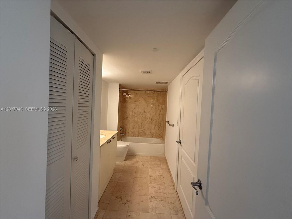 En Venta: $475,000 (1 camas, 1 baños, 791 Pies cuadrados)