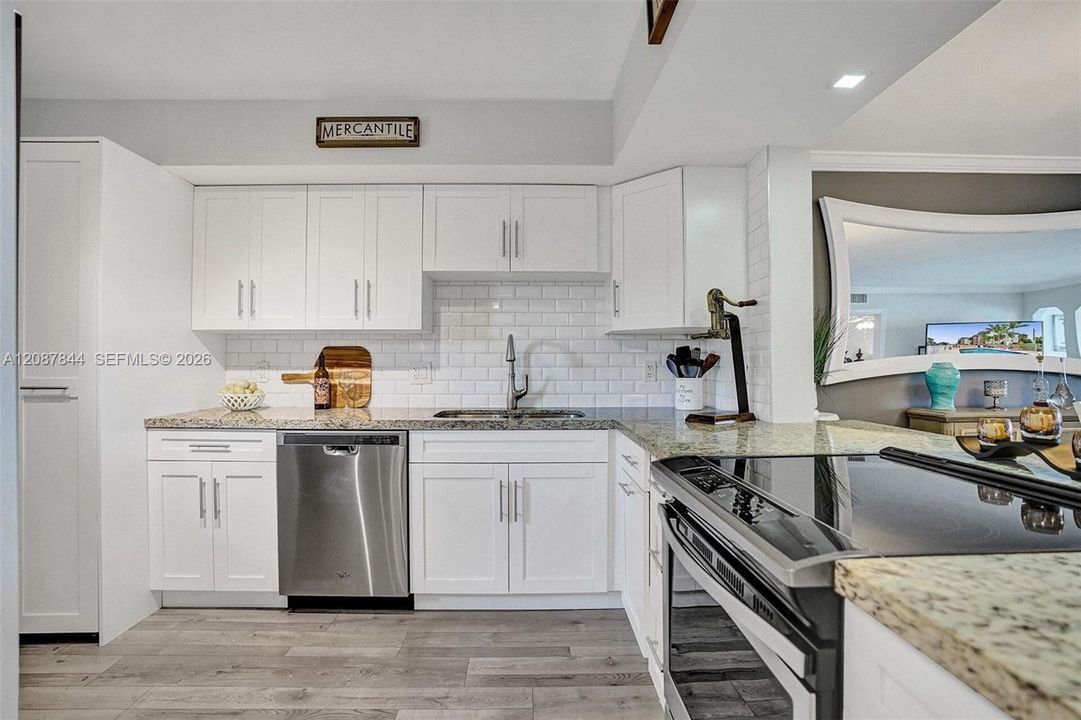En Venta: $460,000 (2 camas, 2 baños, 1300 Pies cuadrados)