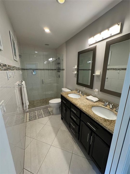 В аренду: $5,500 (5 спален, 3 ванн, 2176 Квадратных фут)