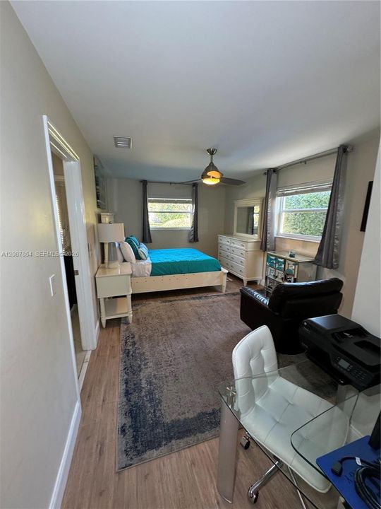 В аренду: $5,500 (5 спален, 3 ванн, 2176 Квадратных фут)