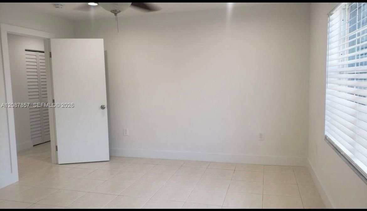 En Renta: $2,700 (2 camas, 2 baños, 950 Pies cuadrados)