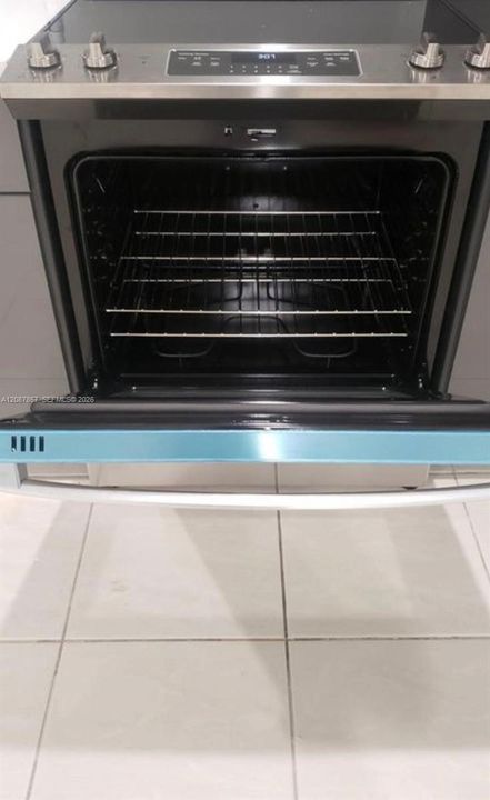 En Renta: $2,700 (2 camas, 2 baños, 950 Pies cuadrados)