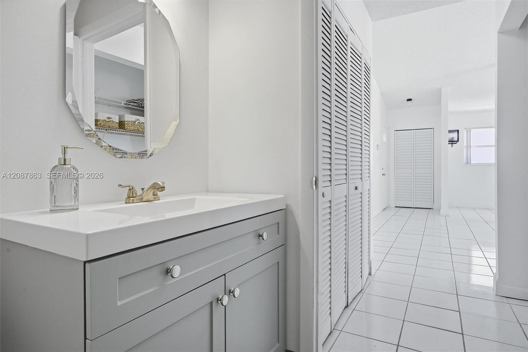 For Rent: $3,100 (3 beds, 2 baths, 1365 Square Feet)