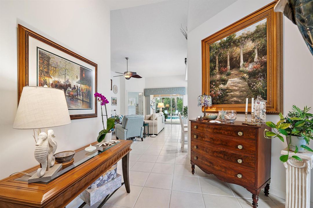 Spacious Entrance