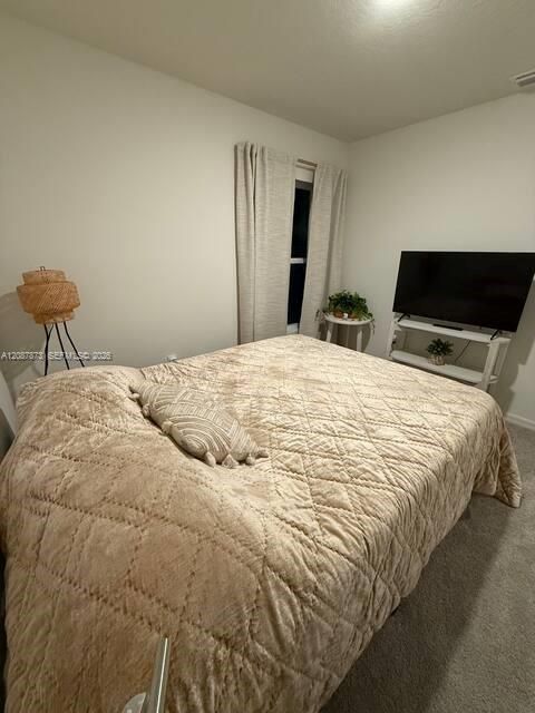 For Rent: $3,140 (3 beds, 2 baths, 1230 Square Feet)