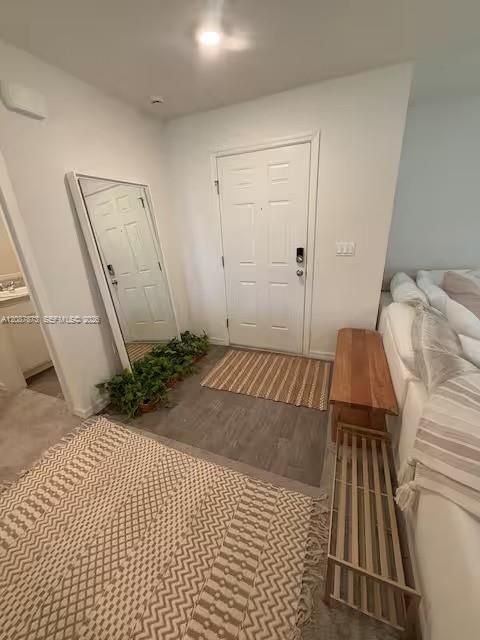 For Rent: $3,140 (3 beds, 2 baths, 1230 Square Feet)