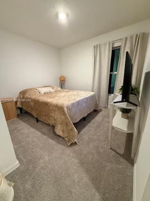 For Rent: $3,140 (3 beds, 2 baths, 1230 Square Feet)