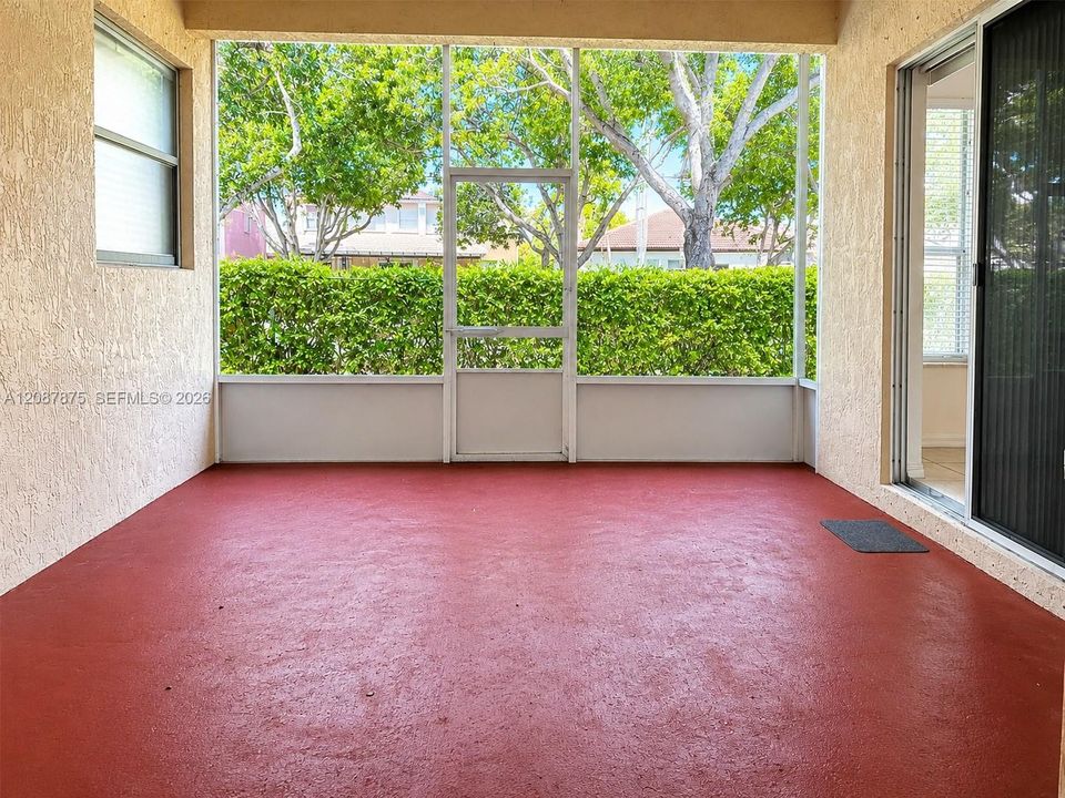 For Rent: $3,225 (4 beds, 2 baths, 2122 Square Feet)