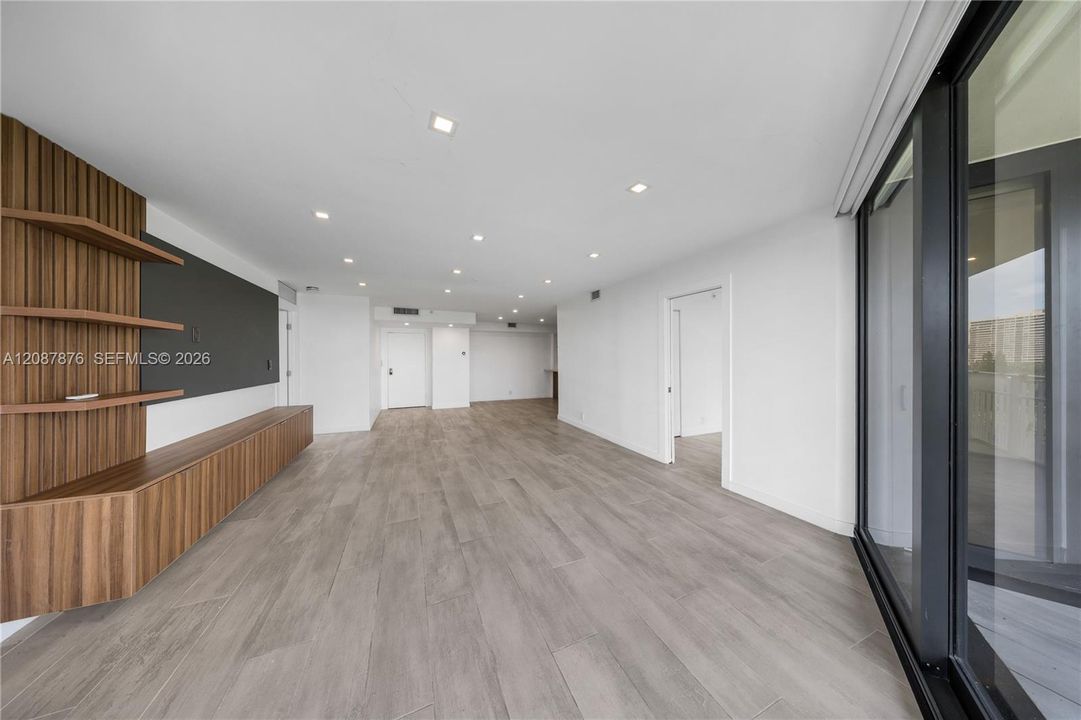 En Venta: $595,000 (2 camas, 2 baños, 1312 Pies cuadrados)