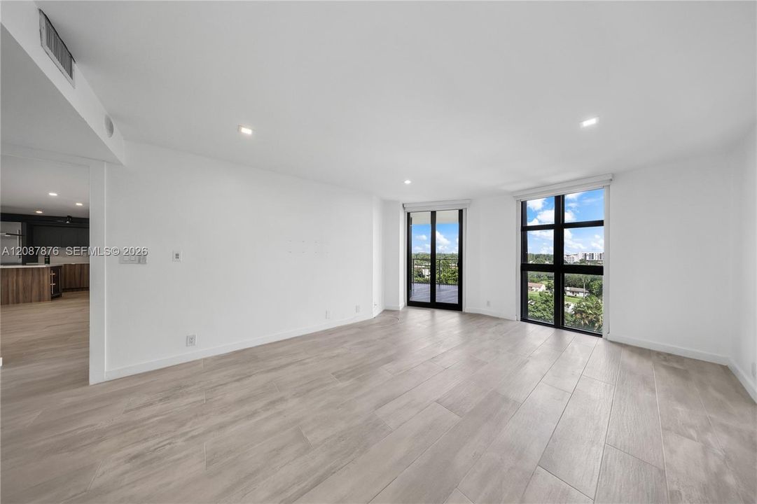 En Venta: $595,000 (2 camas, 2 baños, 1312 Pies cuadrados)