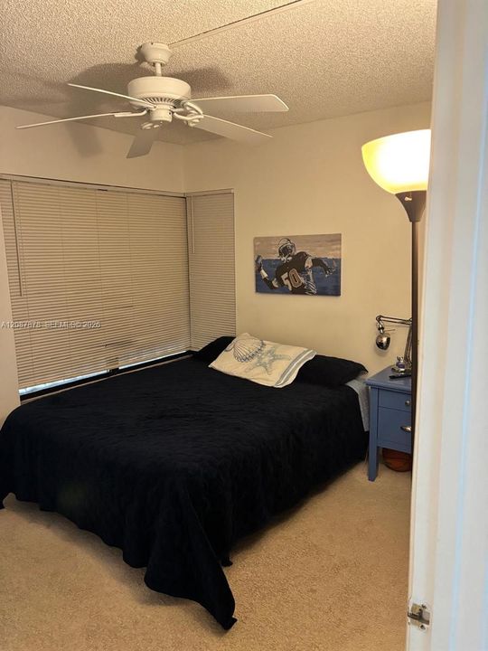 For Sale: $235,000 (2 beds, 2 baths, 1150 Square Feet)