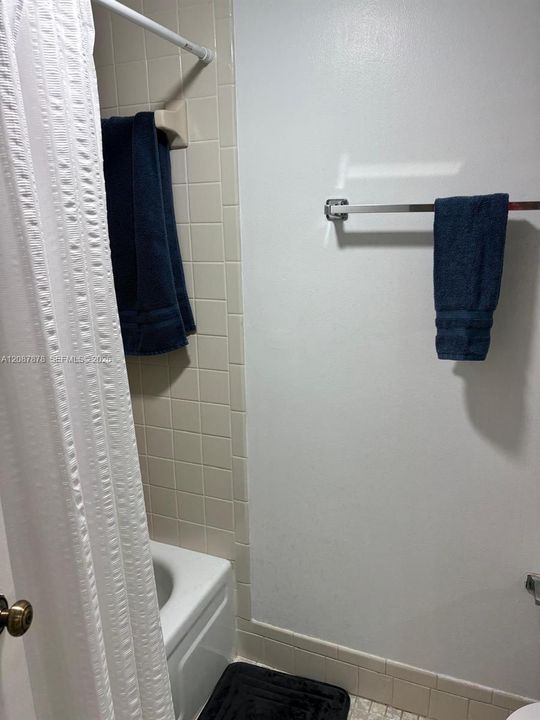 For Sale: $235,000 (2 beds, 2 baths, 1150 Square Feet)