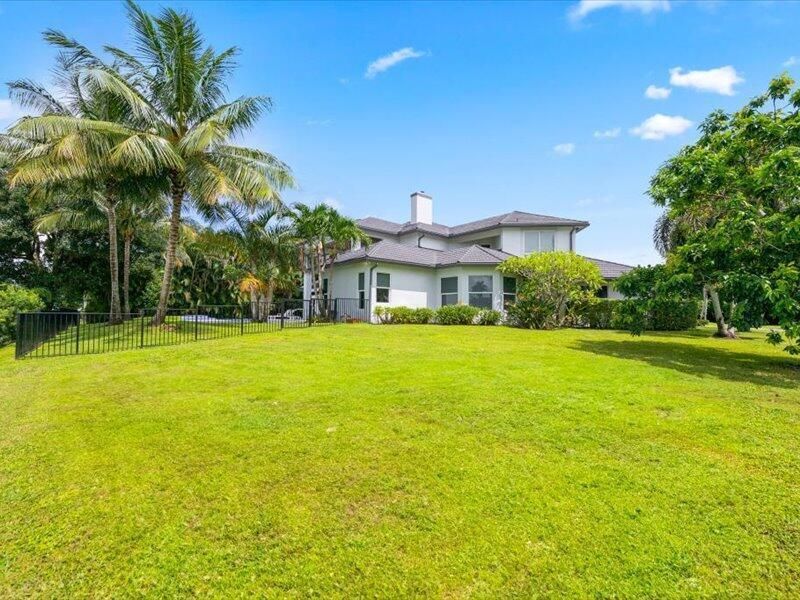 2135 Windsock Way (29)
