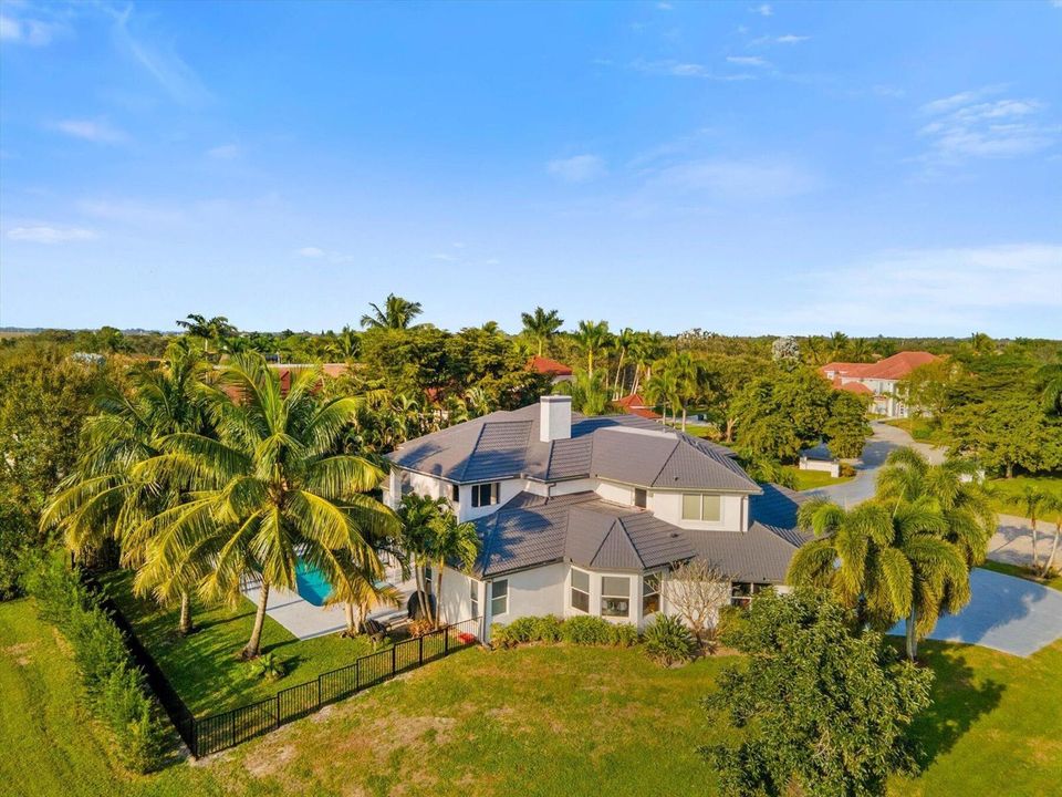 2135 Windsock Way (3)
