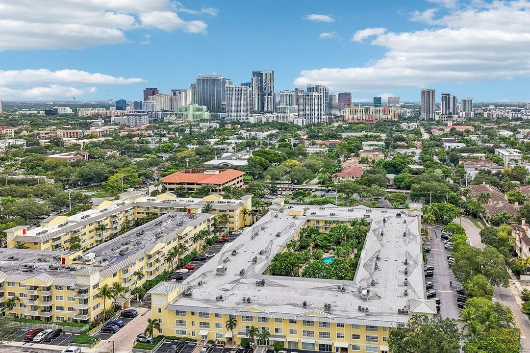 31-web-or-mls-NE 15th Ave 138-S1009-031