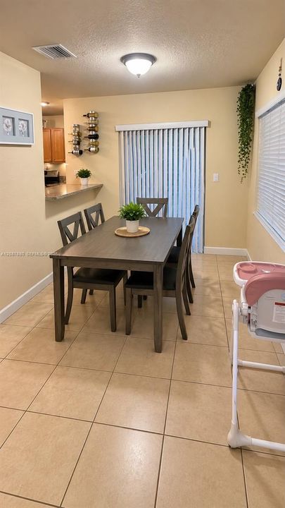 For Rent: $2,650 (3 beds, 2 baths, 0 Square Feet)