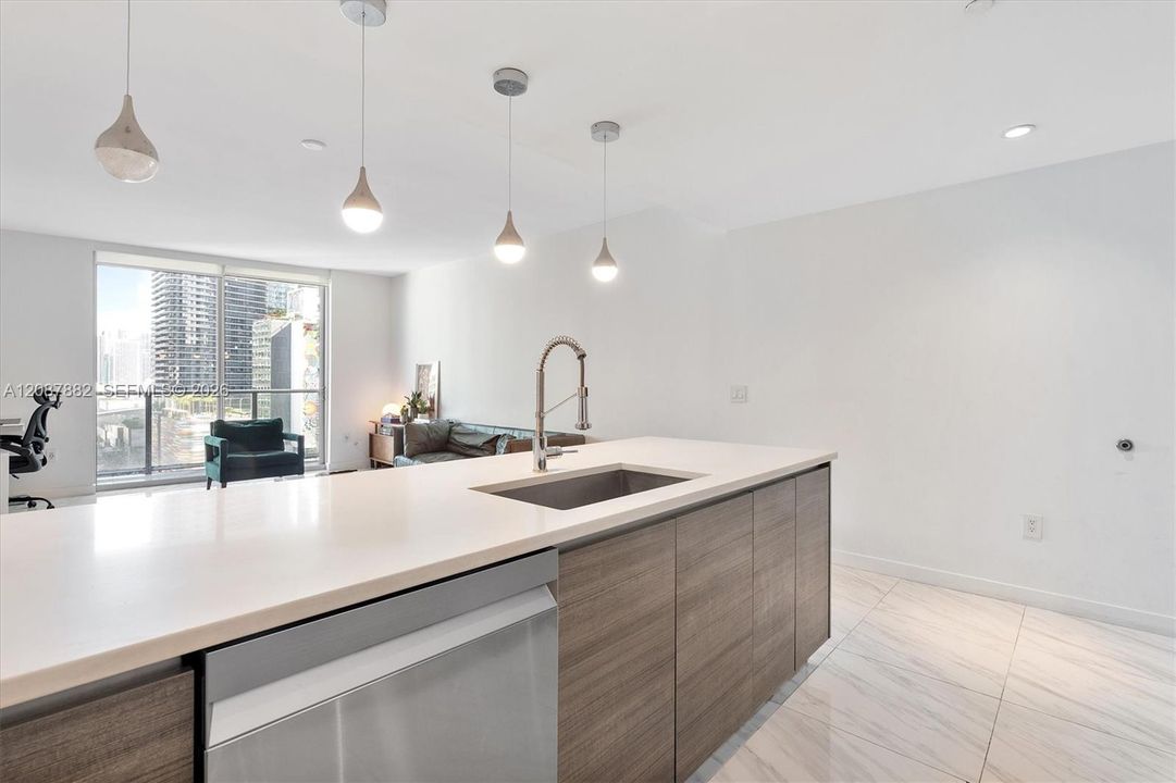En Venta: $465,000 (1 camas, 1 baños, 769 Pies cuadrados)