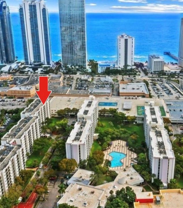 For Rent: $2,250 (1 beds, 1 baths, 767 Square Feet)
