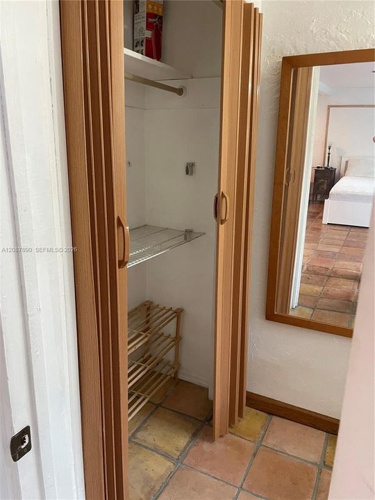 For Rent: $1,300 (1 beds, 1 baths, 0 Square Feet)