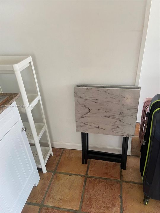 For Rent: $1,300 (1 beds, 1 baths, 0 Square Feet)